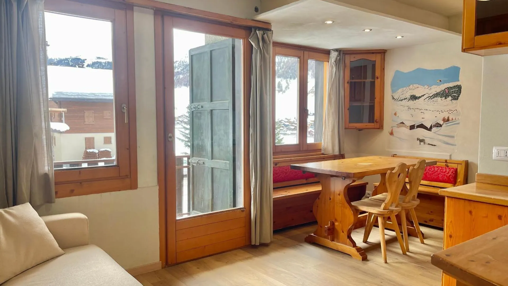 Chalet Rododendro Livigno 0*,  Italy