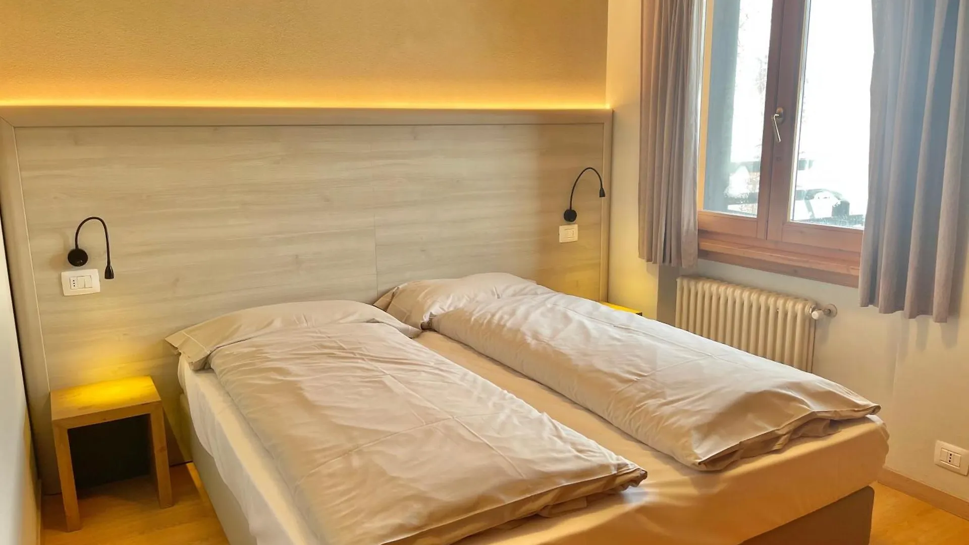 Chalet Rododendro Ливиньо