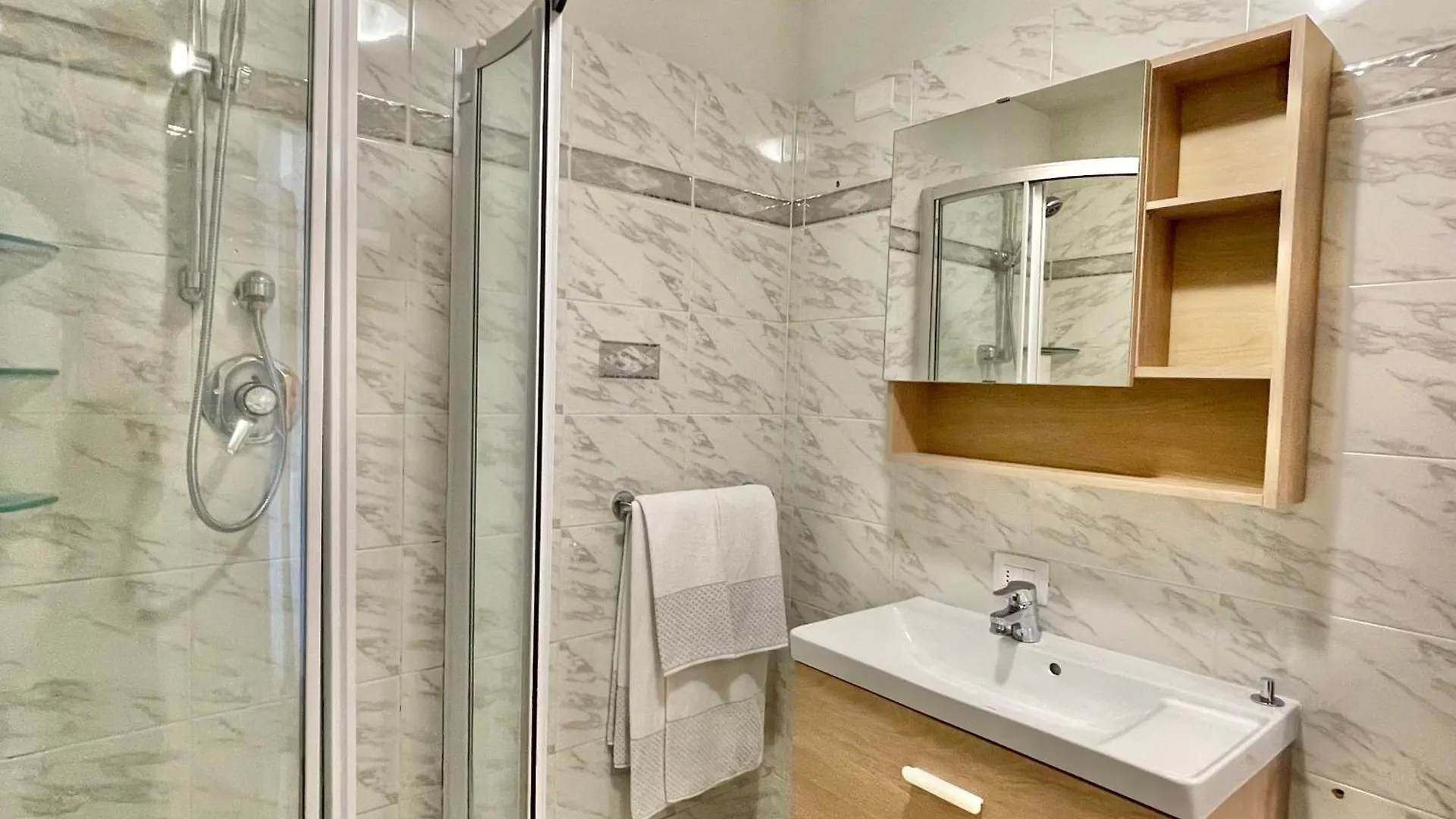 Апартаменты Chalet Rododendro Ливиньо Италия